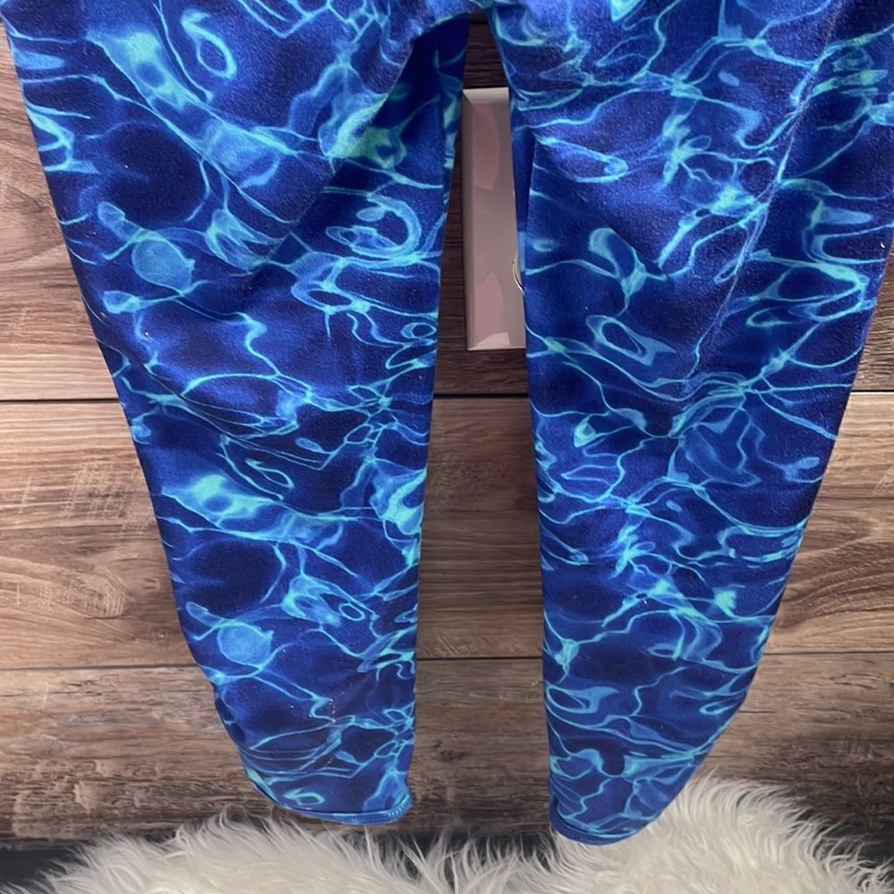 So Yoga Excercise Pants Size Medium Blue Water Color - Picture 8 of 10
